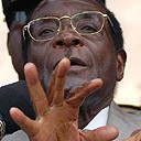 Роберт Мугабе продолжает национализацию экономики